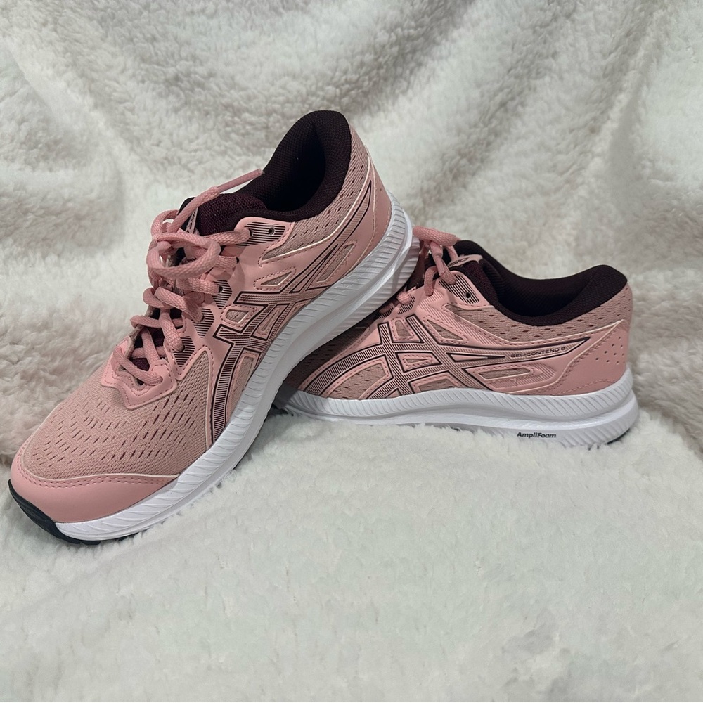 ASICS Women’s GEL-CONTEND 8 Size 6.5 Running Sneakers – Excellent Condition